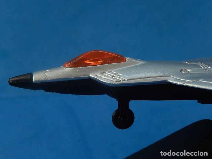 Hobbys: Pequeña maqueta avión estática. Avión americano. Spped Fighter. Fabricada en China. - Foto 8 - 129456743
