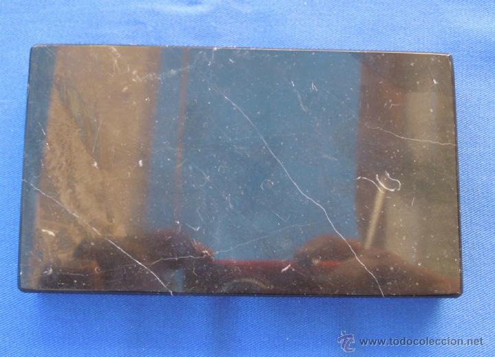 Hobbys: Peana de marmol 12 cm.por 7 cm. - Foto 1