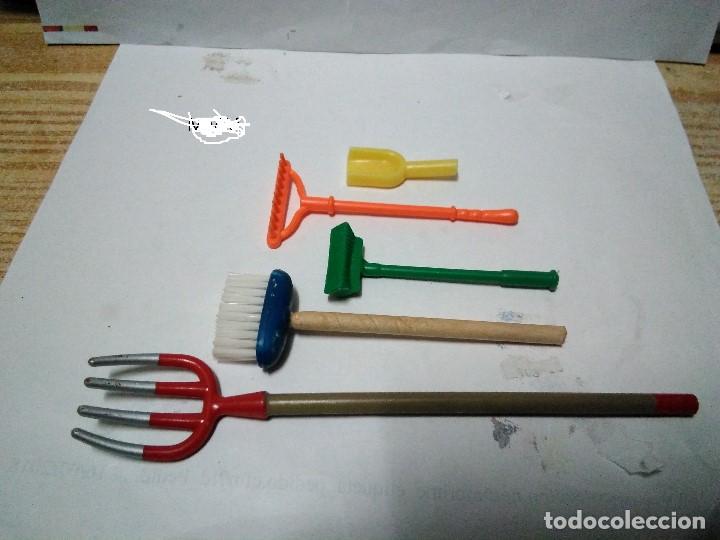 Hobbys: lote de peque&ntilde;os accesorios de juguetes - Foto 3
