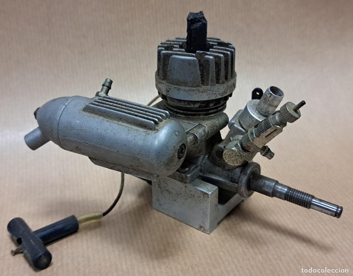 Hobbys: Peque&ntilde;o motor de avi&oacute;n M&aacute;gnum GP - Foto 4