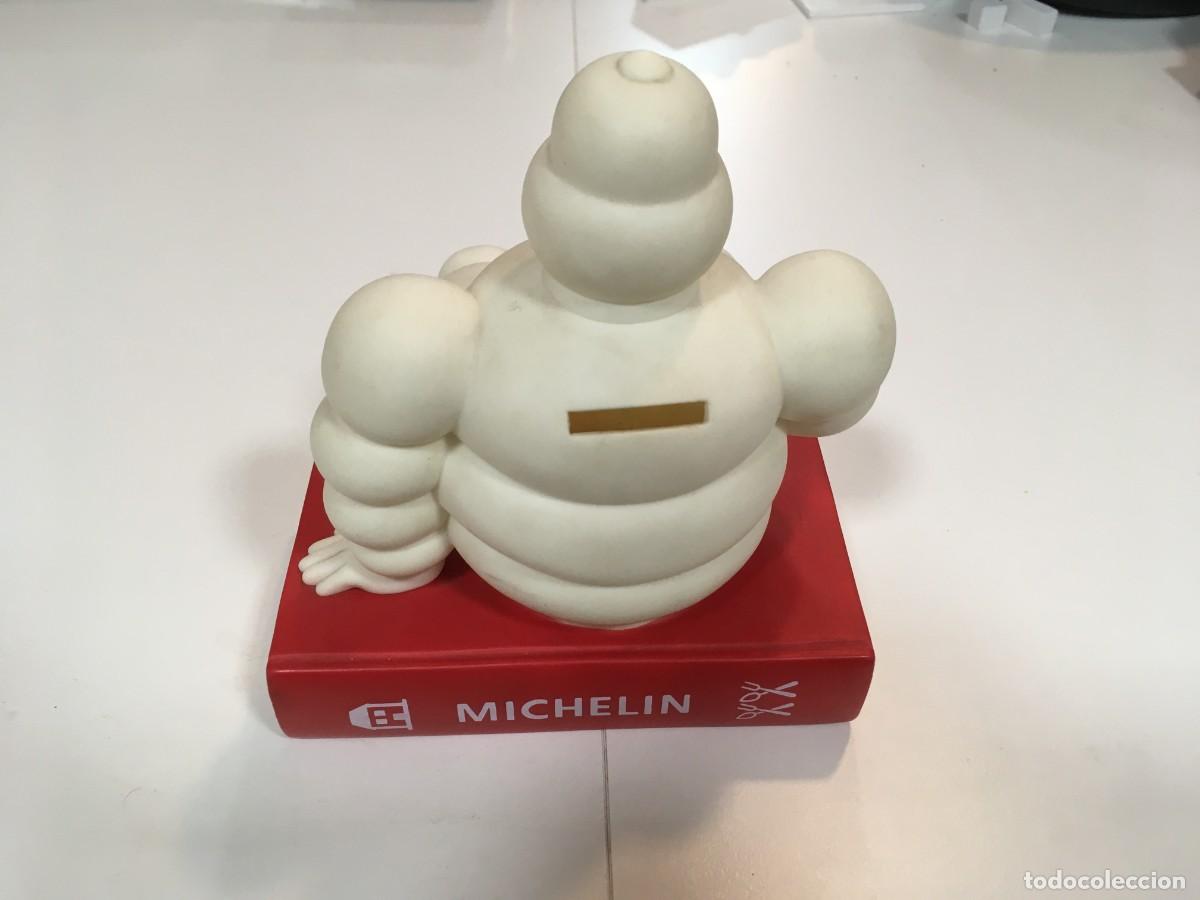 Hobbys: Hucha Michel&iacute;n de pl&aacute;stico r&iacute;gido. - Foto 5
