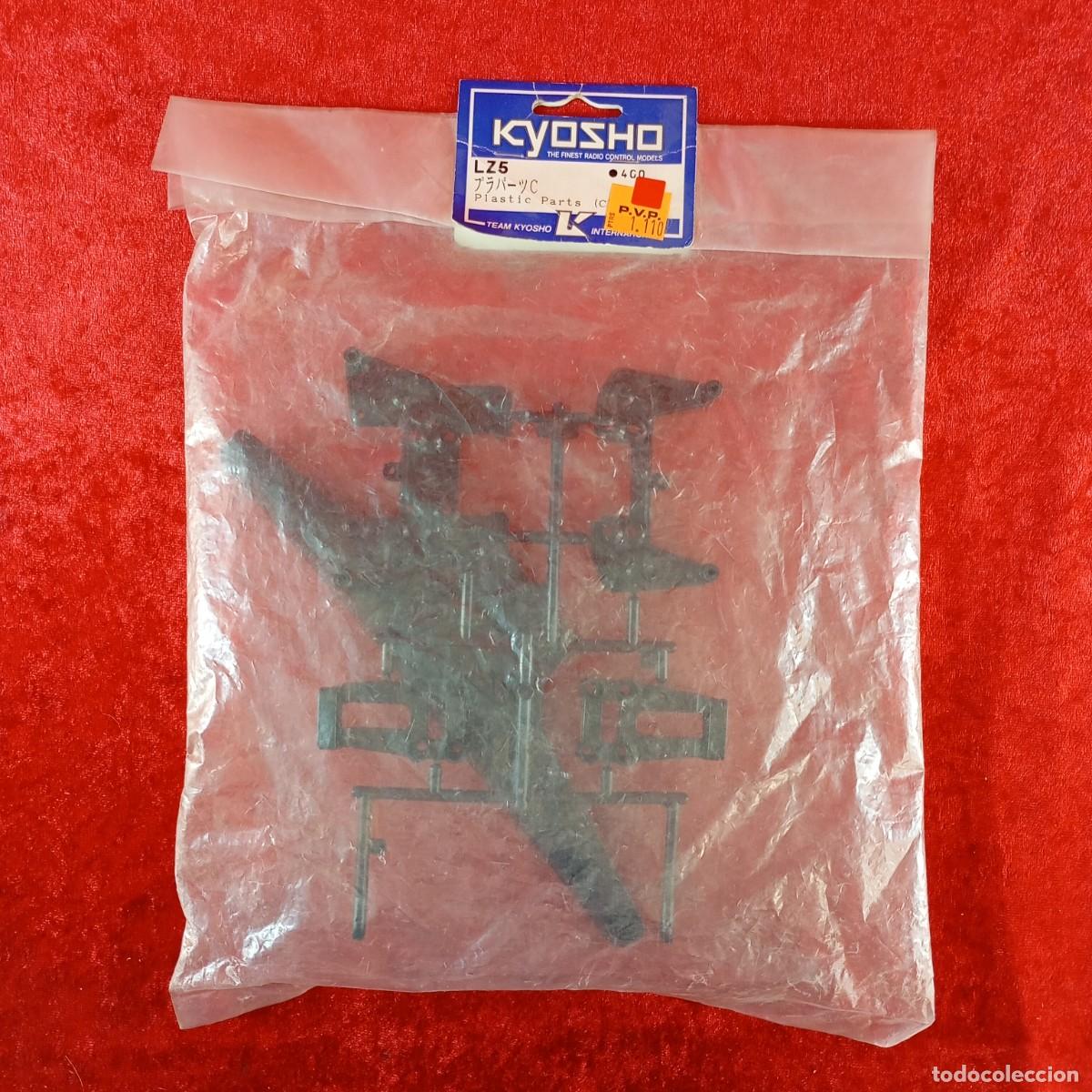 Hobbys: KYOSHO - PARTES DE PL&Aacute;STICO (C) - 400 - REF. LZ5 - MODELISMO - RADIOCONTROL / 2425 - Foto 1