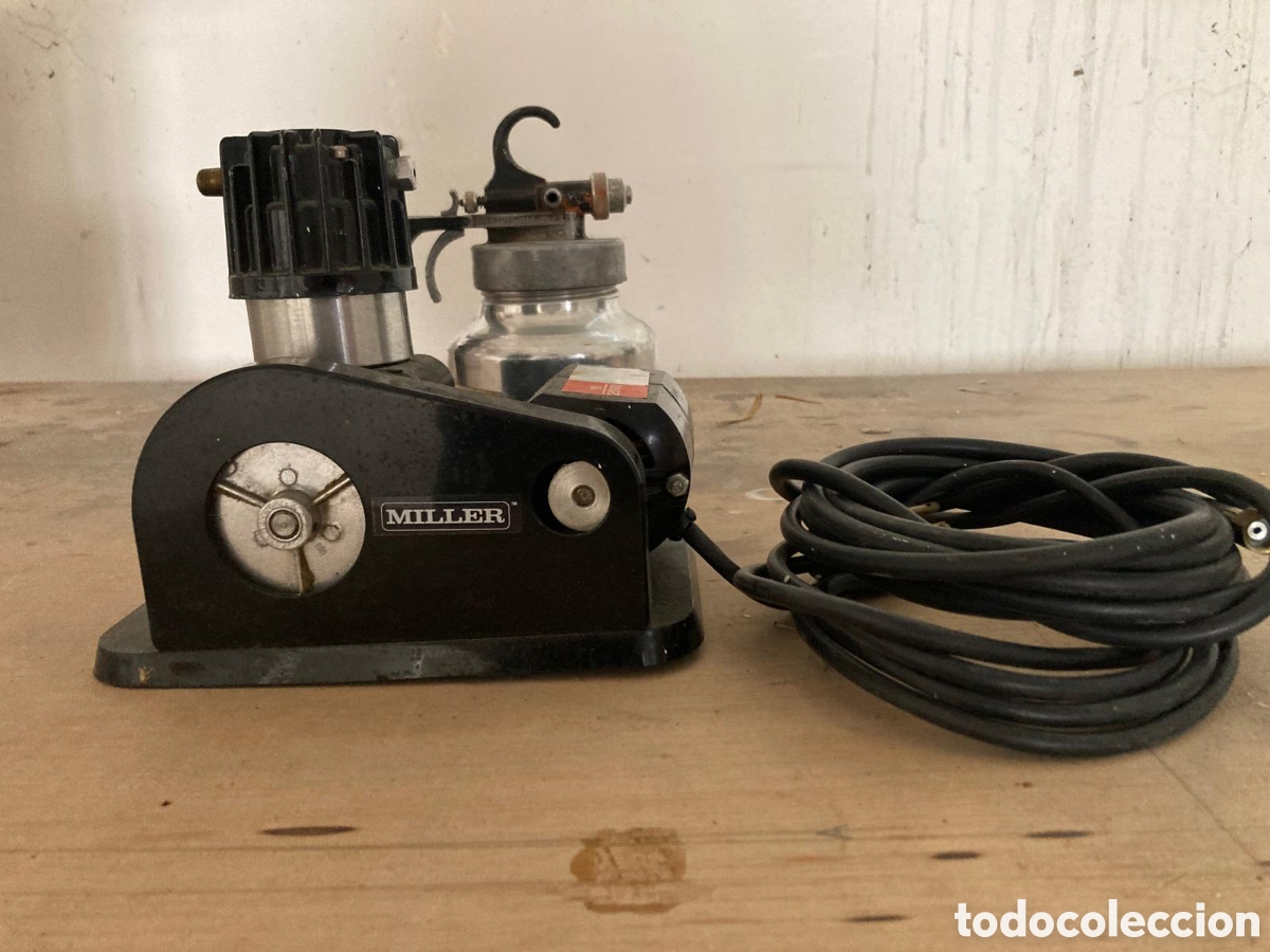 Hobbys: Compresor de aire m&aacute;s pistola pulverizadora MILLER M2000