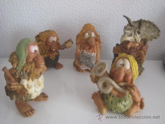 Hobbys: Juego de 5 primitivos en marmolina 9 cm. - Foto 1