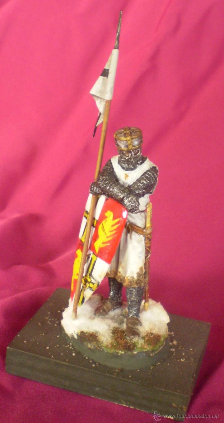 Hobbys: CABALLERO TEUT&Oacute;N. FIGURA DE 54MM - Foto 1