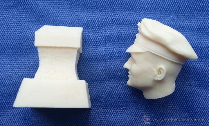 Hobbys: BUSTO DEL BARON ROJO EN RESINA - Foto 3