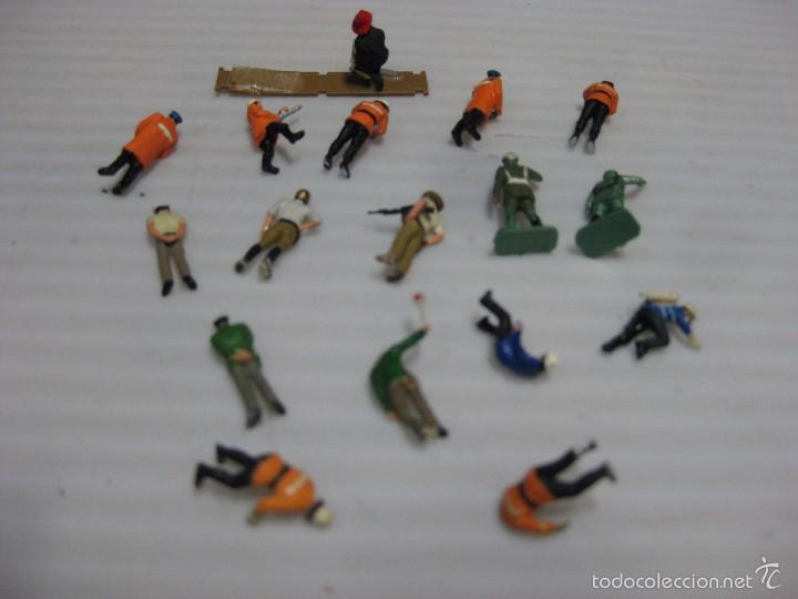 Hobbys: 17 BOMBEROS Y POLICIAS. - Foto 2