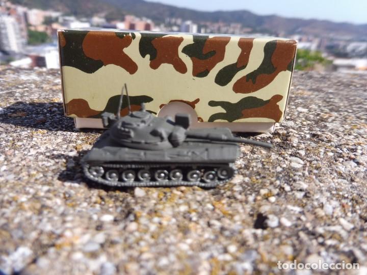 Hobbys: Datank tanque met&aacute;lico miniatura ref. T-2 en caja original - Foto 2