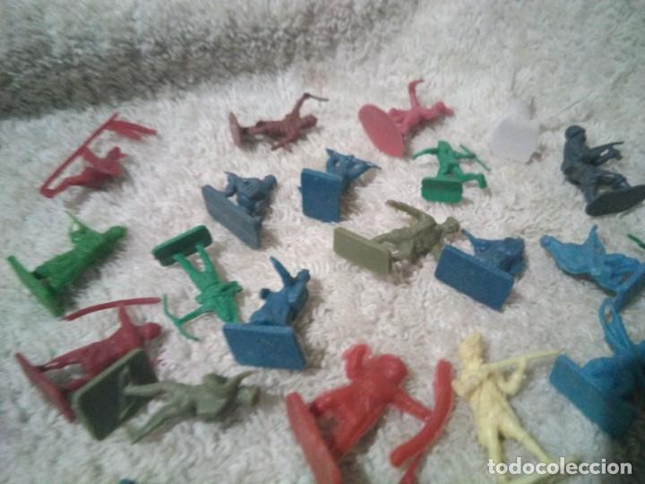 Hobbys: lote de figuritas en miniatura ( 100 aprox.) - Foto 6