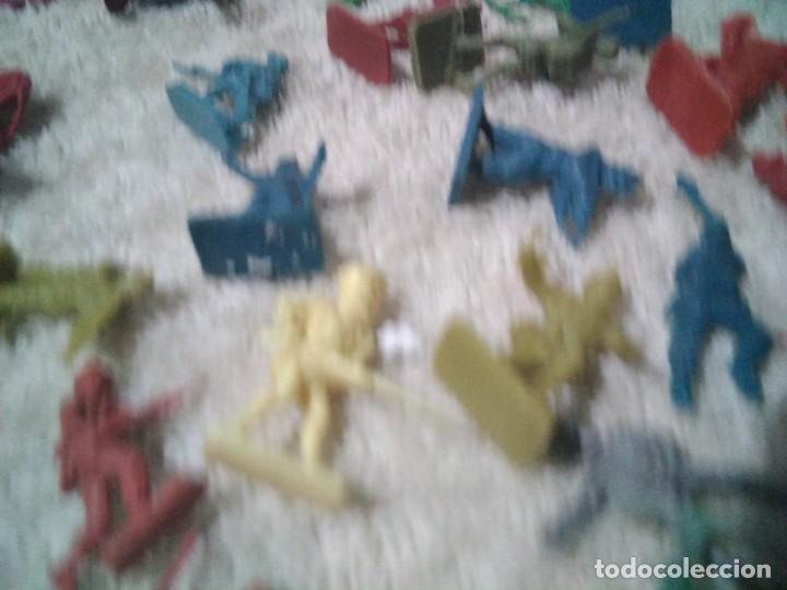 Hobbys: lote de figuritas en miniatura ( 100 aprox.) - Foto 12