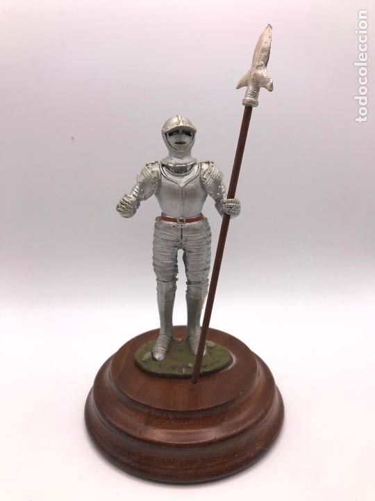 Hobbys: Figura caballero con lanza. - Foto 1