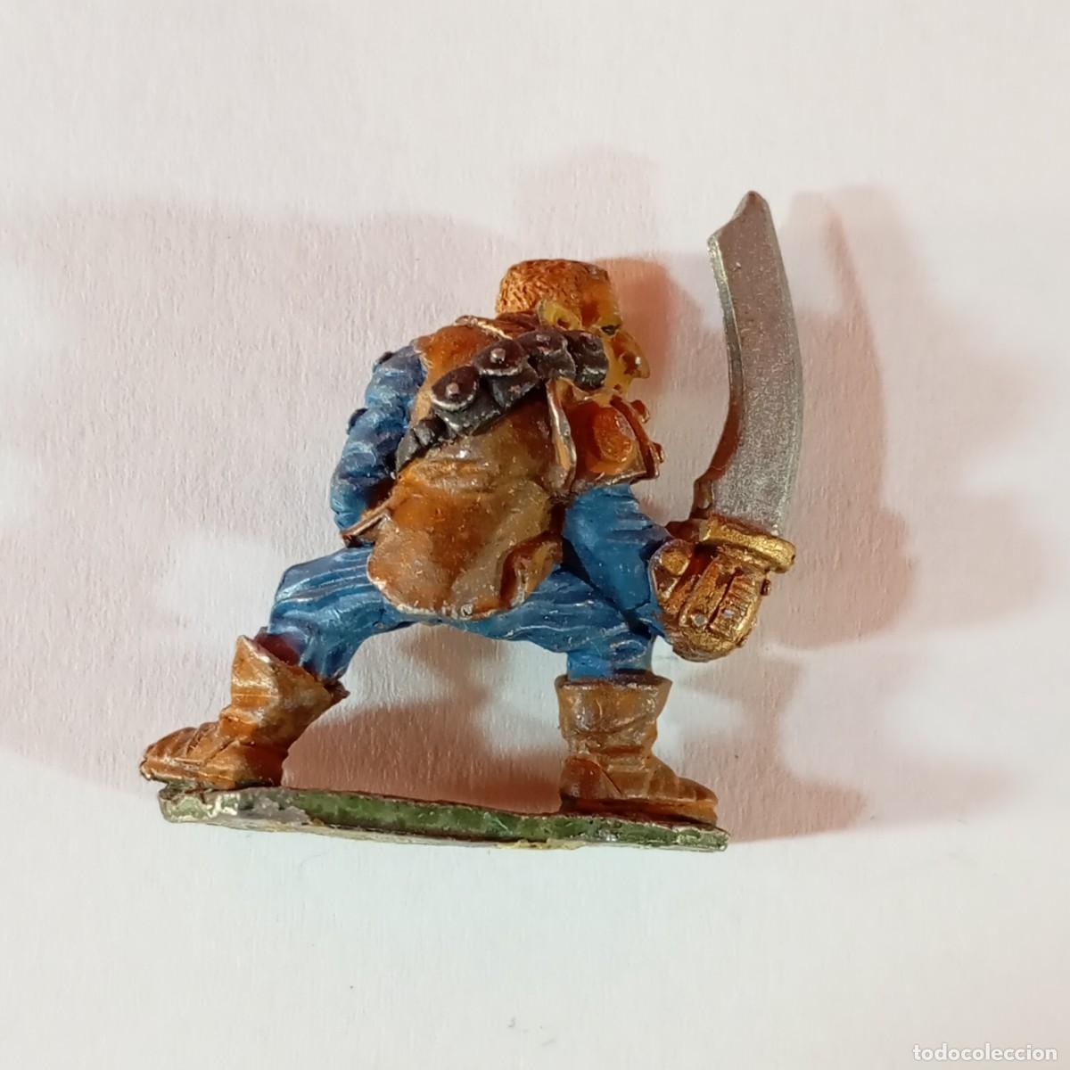 Hobbys: FIGURA DE PLOMO PINTADA - TIPO WARHAMMER / 141 - Foto 2