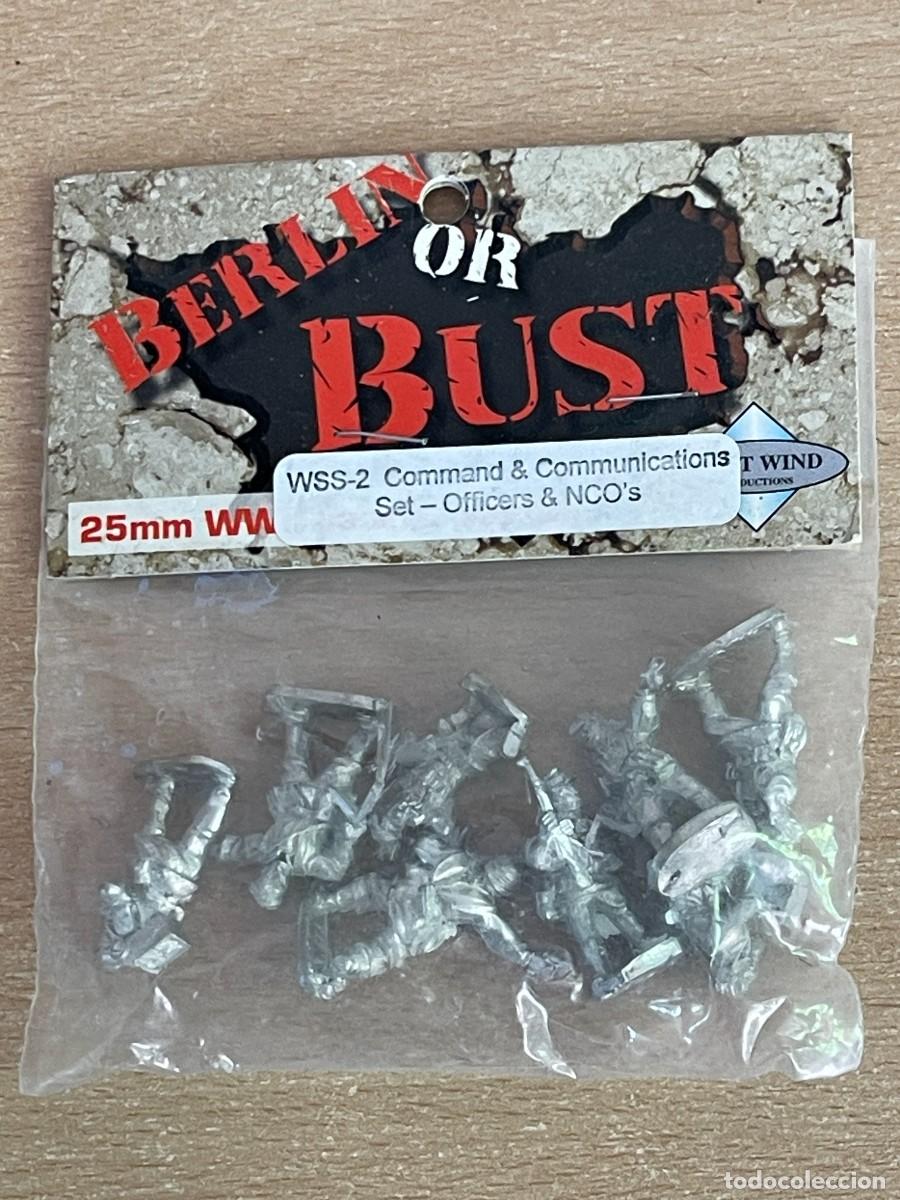 Hobbys: West Wind Berlin or Bust 25mm WWII WSS-2 Command & Communications Set Officers & NCO's 2&ordf;GM Alemanes
