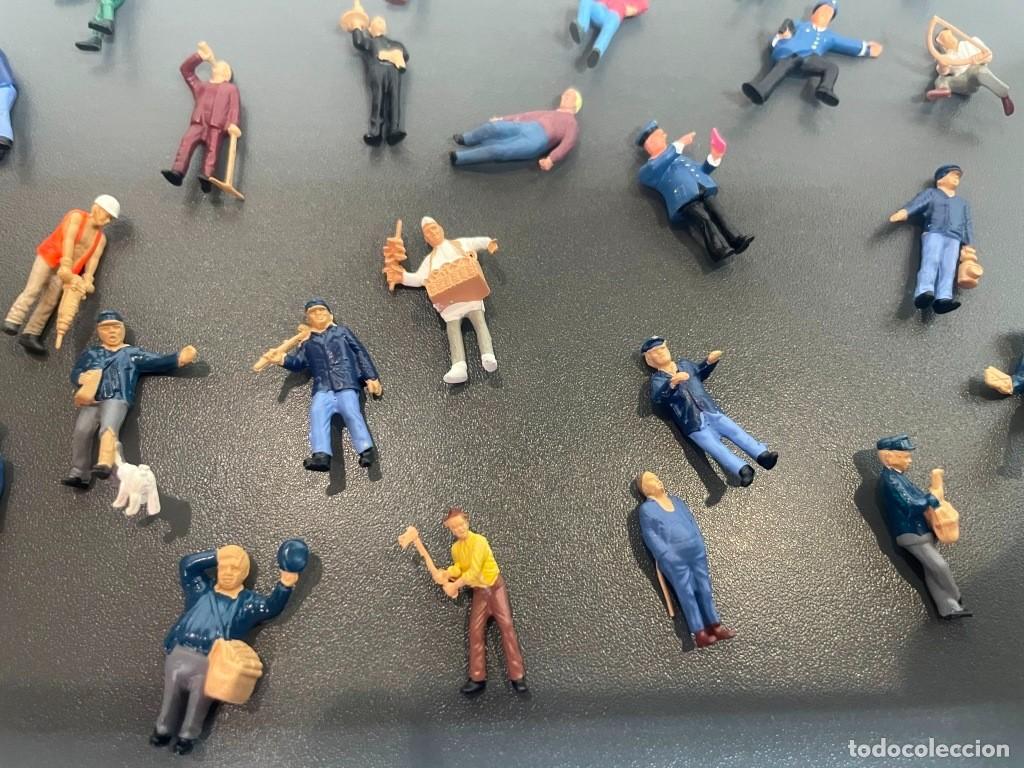 Hobbys: Lote de 30 figuras Preiser escala HO - Foto 5