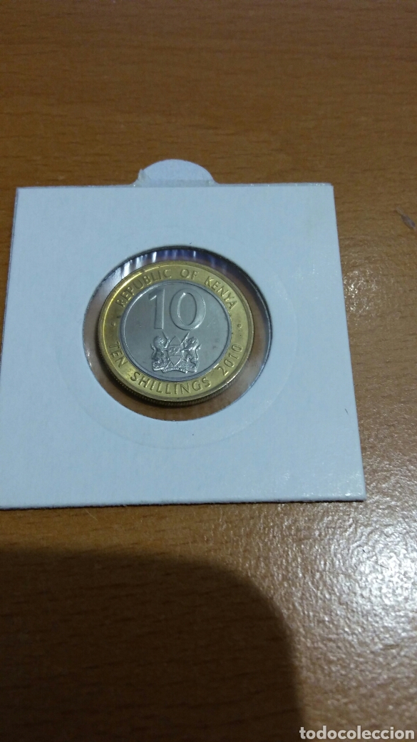 Monedas antiguas de &Aacute;frica: Moneda Kenia 10 shilling 2010 - Foto 2