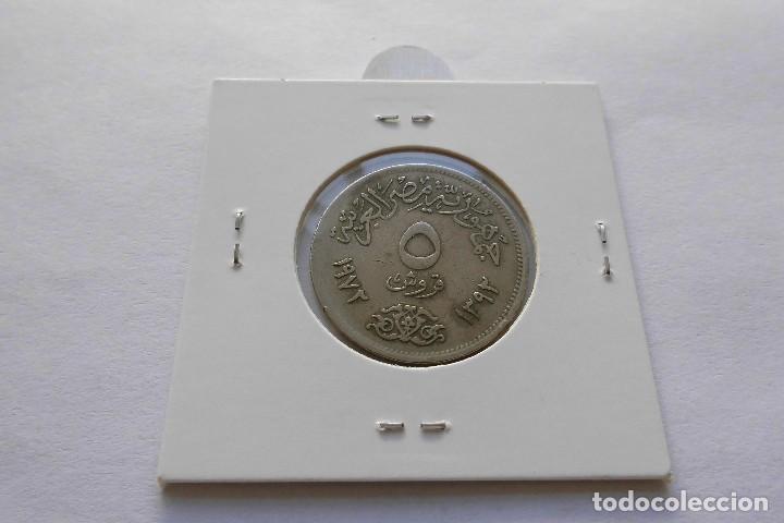 Monedas antiguas de &Aacute;frica: Egipto 5 Piastras 1972 - Foto 2