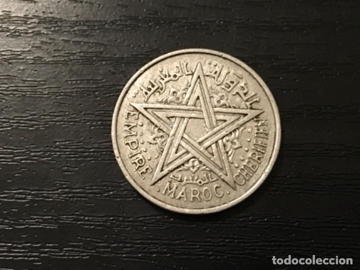 Monedas antiguas de &Aacute;frica: Moneda 2 francos Marruecos 1951 - Foto 2