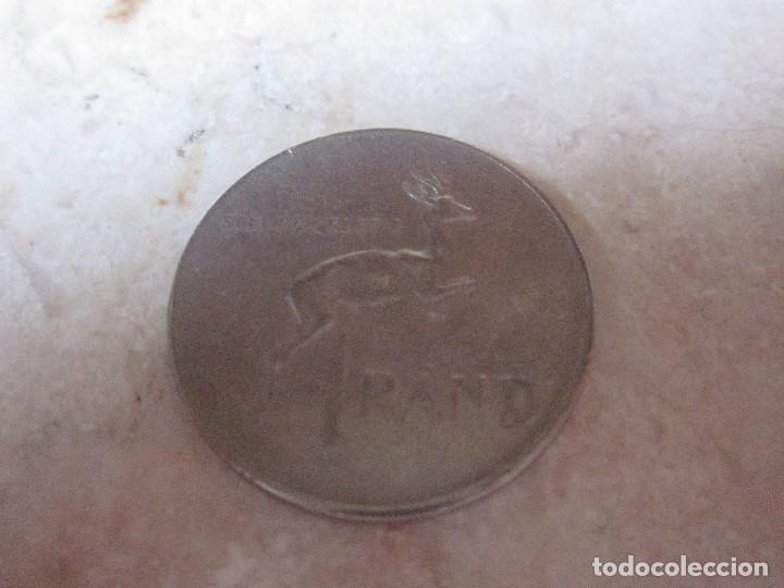 Old Coins of Africa: MONEDA 1 RAND SUDAFRICA 1977