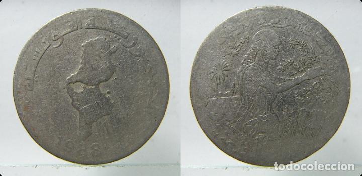 Monete antiche di Africa: MONEDA DE TUNEZ 1 DINAR 1988