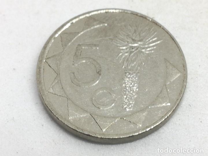 Monedas antiguas de &Aacute;frica: Moneda 1993. 5 C&eacute;ntimos. Namibia. KM 1. MBC. - Foto 2