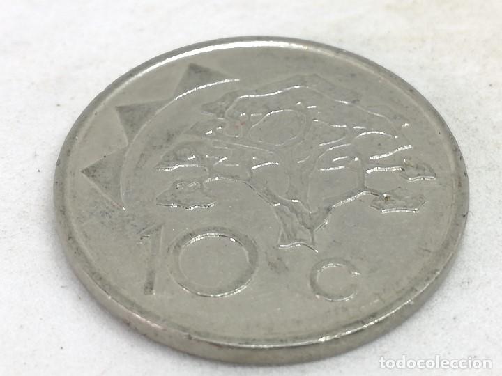 Monedas antiguas de &Aacute;frica: Moneda 2002. 10 C&eacute;ntimos. Namibia. KM 2. MBC - Foto 2