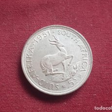 Monedas antiguas de África: SUDÁFRICA. 5 SHILLINGS DE PLATA DE 1951. Lote 211509126