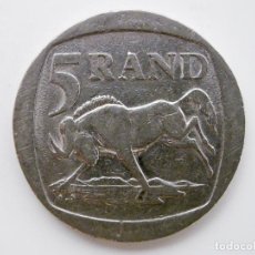 Monedas antiguas de África: MONEDA DE 5 RAND - SUDAFRICA 1995. Lote 214064635