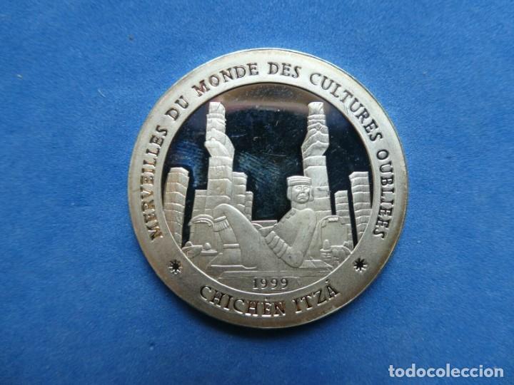 Monedas antiguas de &Aacute;frica: CHAD 1000 FRANCOS 1999 - Foto 1