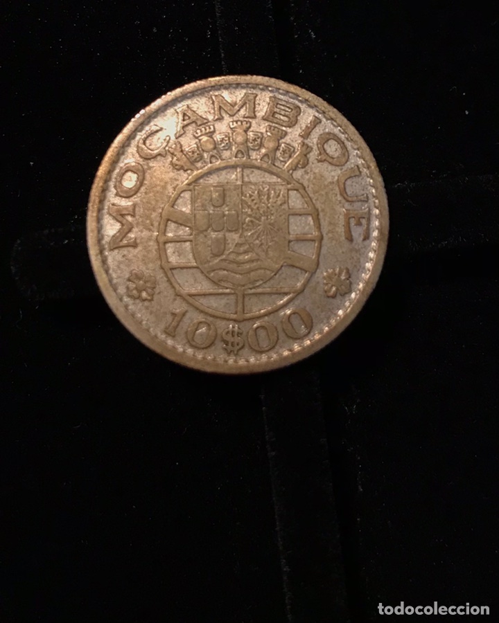 Alte M&uuml;nzen aus Afrika: 10 escudos PLATA Mo&ccedil;ambique 1952