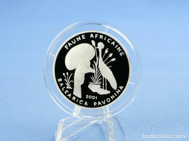 Monedas antiguas de &Aacute;frica: CHAD 1000 FRANCOS 2001 - Foto 1