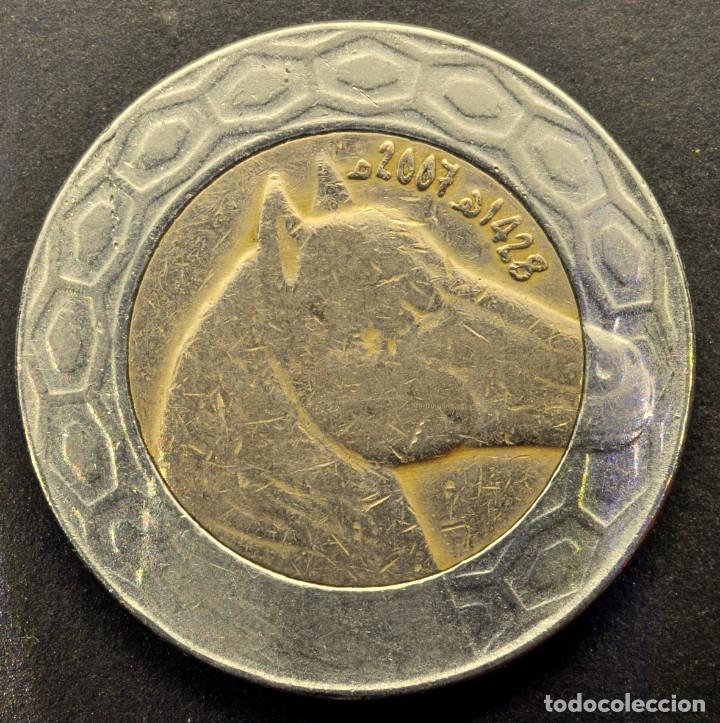 Monedas antiguas de &Aacute;frica: Argelia, 100 dinares 2007 - Foto 1
