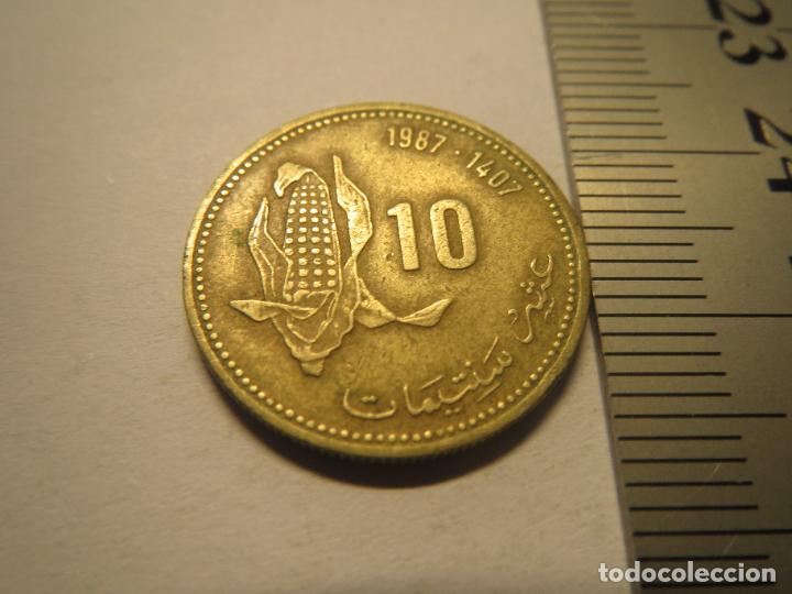 Monedas antiguas de &Aacute;frica: MONEDA 10 CENTIMOS DE DIRHAM 1987 1407 CENTIMES (1) - Foto 1