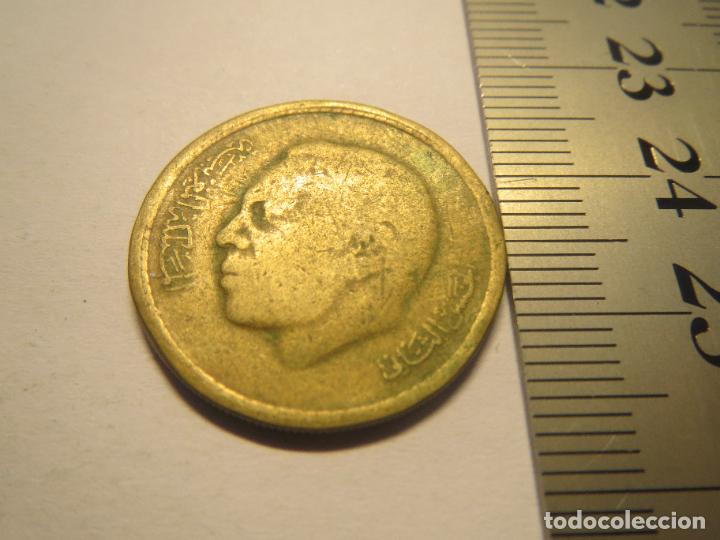 Monedas antiguas de &Aacute;frica: MONEDA 20 CENTIMOS DE DIRHAM 1987 1407 CENTIMES (2) - Foto 2