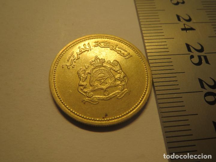 Monedas antiguas de &Aacute;frica: MONEDA 20 CENTIMOS DE DIRHAM 1987 1407 CENTIMES (7) - Foto 2