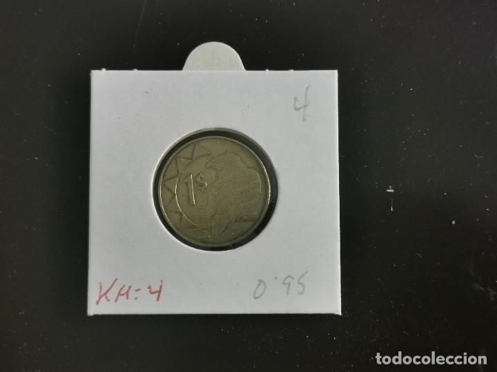 Monedas antiguas de &Aacute;frica: NAMIBIA 1 DOLAR 2006 BC KM=4 (LAT&Oacute;N) - Foto 2