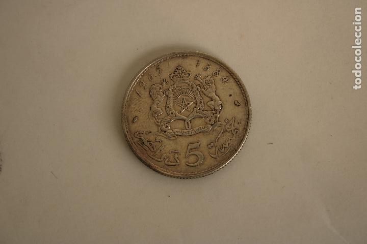 Monedas antiguas de &Aacute;frica: MARRUECOS , 5 DIRHAMS DE 1965 . PLATA - Foto 1