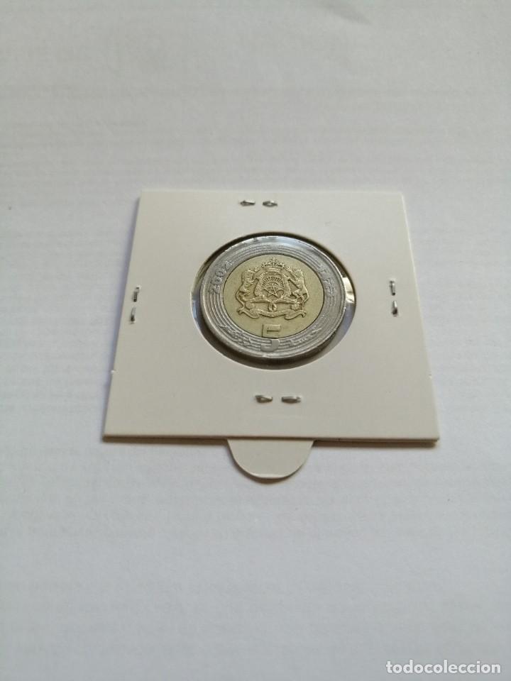 Monedas antiguas de &Aacute;frica: Marruecos 5 Dirham 2002 - Foto 2