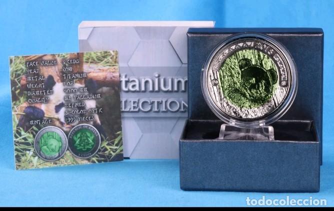 Monedas antiguas de &Aacute;frica: Moneda titanium a color de plata - Foto 1
