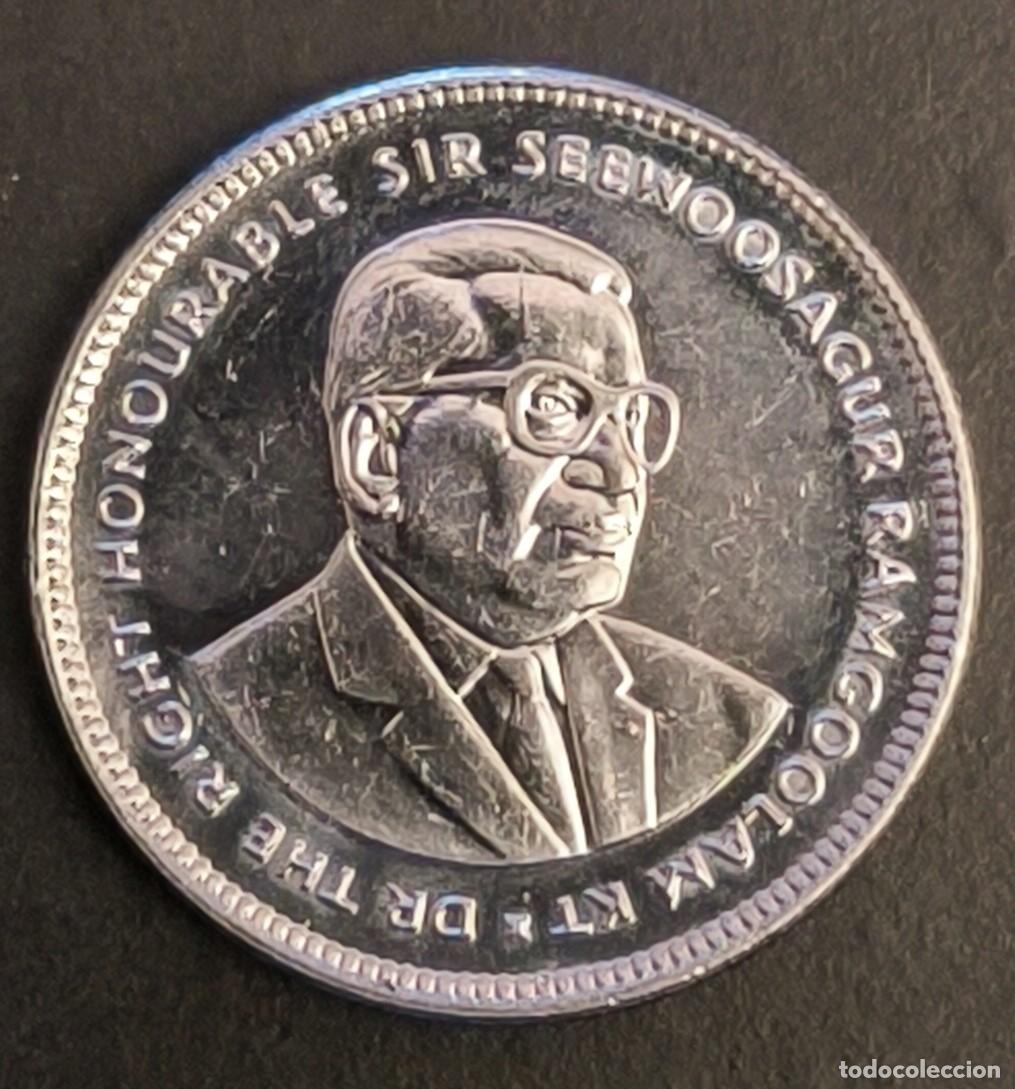 Monedas antiguas de &Aacute;frica: Mauricio 20 centavos, 2004 - Foto 2
