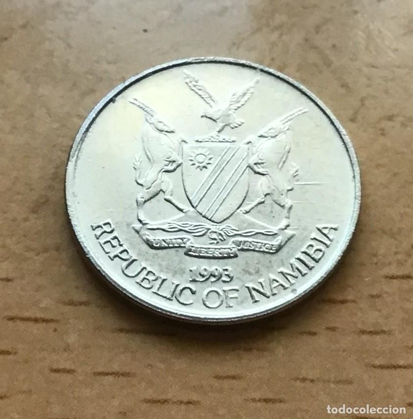 Monedas antiguas de &Aacute;frica: 5 centavos de Namibia. A&ntilde;o 1993 - Foto 2