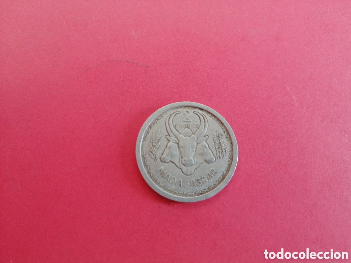 Monedas antiguas de &Aacute;frica: 2 francos de Madagascar 1948 - Foto 1