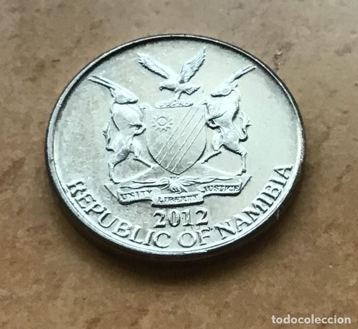 Monedas antiguas de &Aacute;frica: 5 centavos de Namibia. A&ntilde;o 2012 - Foto 2