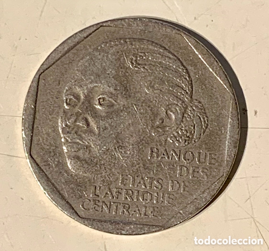 Monedas antiguas de &Aacute;frica: Moneda. Banque des Etats de l&rsquo;Afrique C&eacute;ntrale. Republique du Tchad. 500 Francs. 1985.