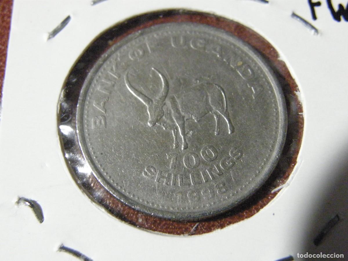 Monedas antiguas de &Aacute;frica: Moneda de 100 Shillings Uganda 1998 &ndash; Banco de Uganda, escudo nacional y b&uacute;falo, cupron&iacute;quel, pieza