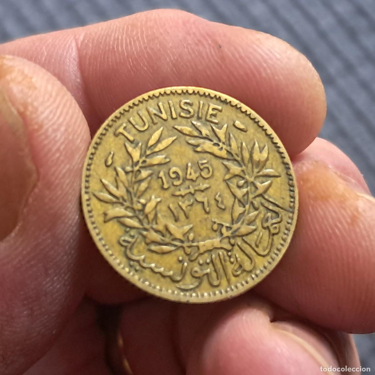 Monedas antiguas de &Aacute;frica: MONEDA DE T&Uacute;NEZ 1 FRANC 1945 (1364) (C&aacute;maras de Comercio) KM# 247, F.