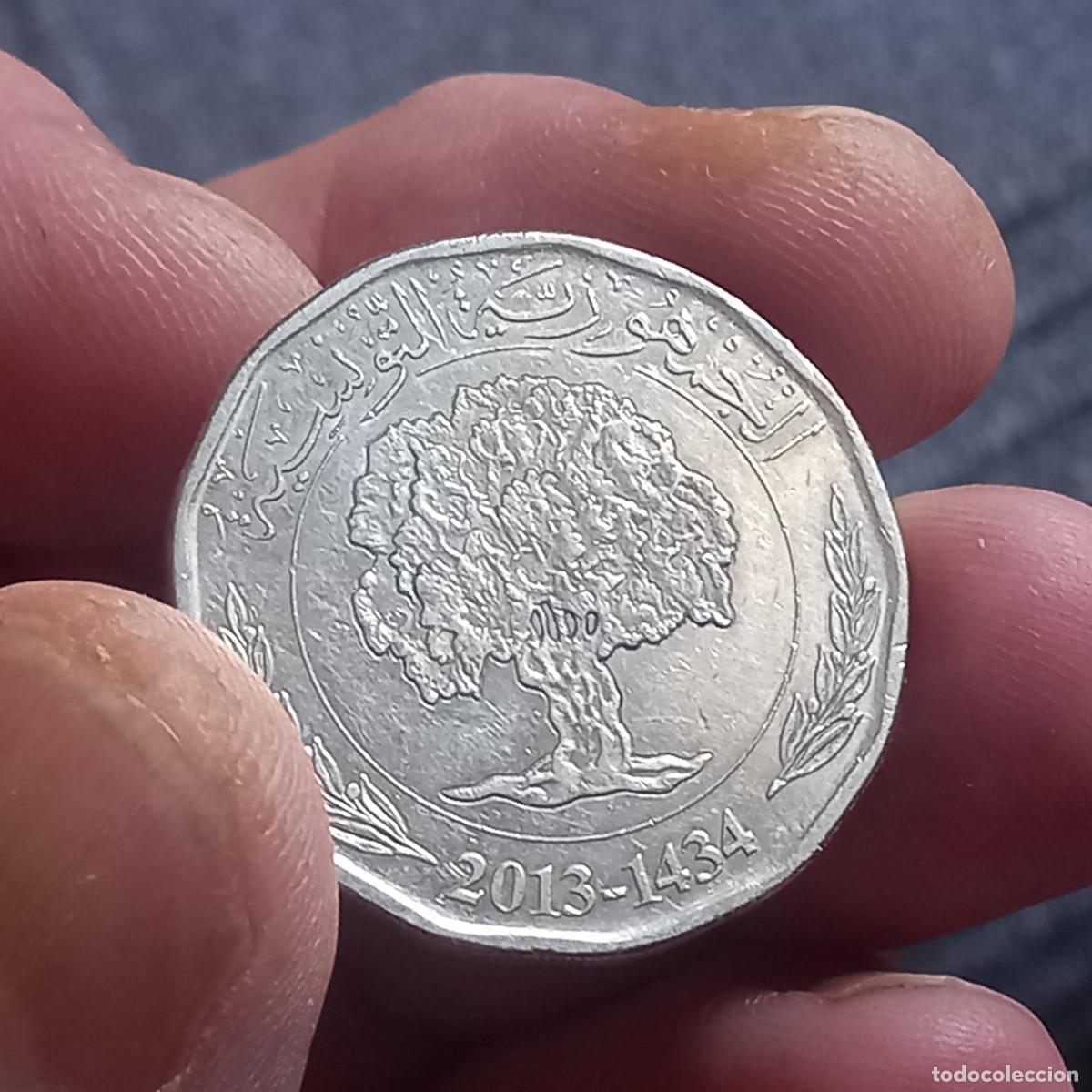 Monedas antiguas de &Aacute;frica: MONEDA DE T&Uacute;NEZ 2 DINARS 2013 (1434) (Non-magnetic) KM# 510, VF, N# 53901.