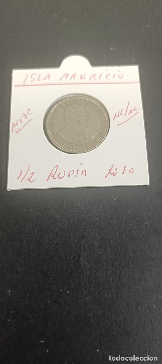 Monedas antiguas de &Aacute;frica: ISLA MAURICIO 1/2 RUPIA 2010 MBC KM=54 (NIQUEL-ACERO)