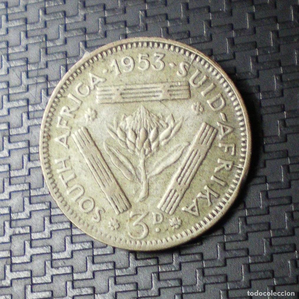 Monedas antiguas de &Aacute;frica: SUDAFRICA - 3 PENIQUES de PLATA 1953