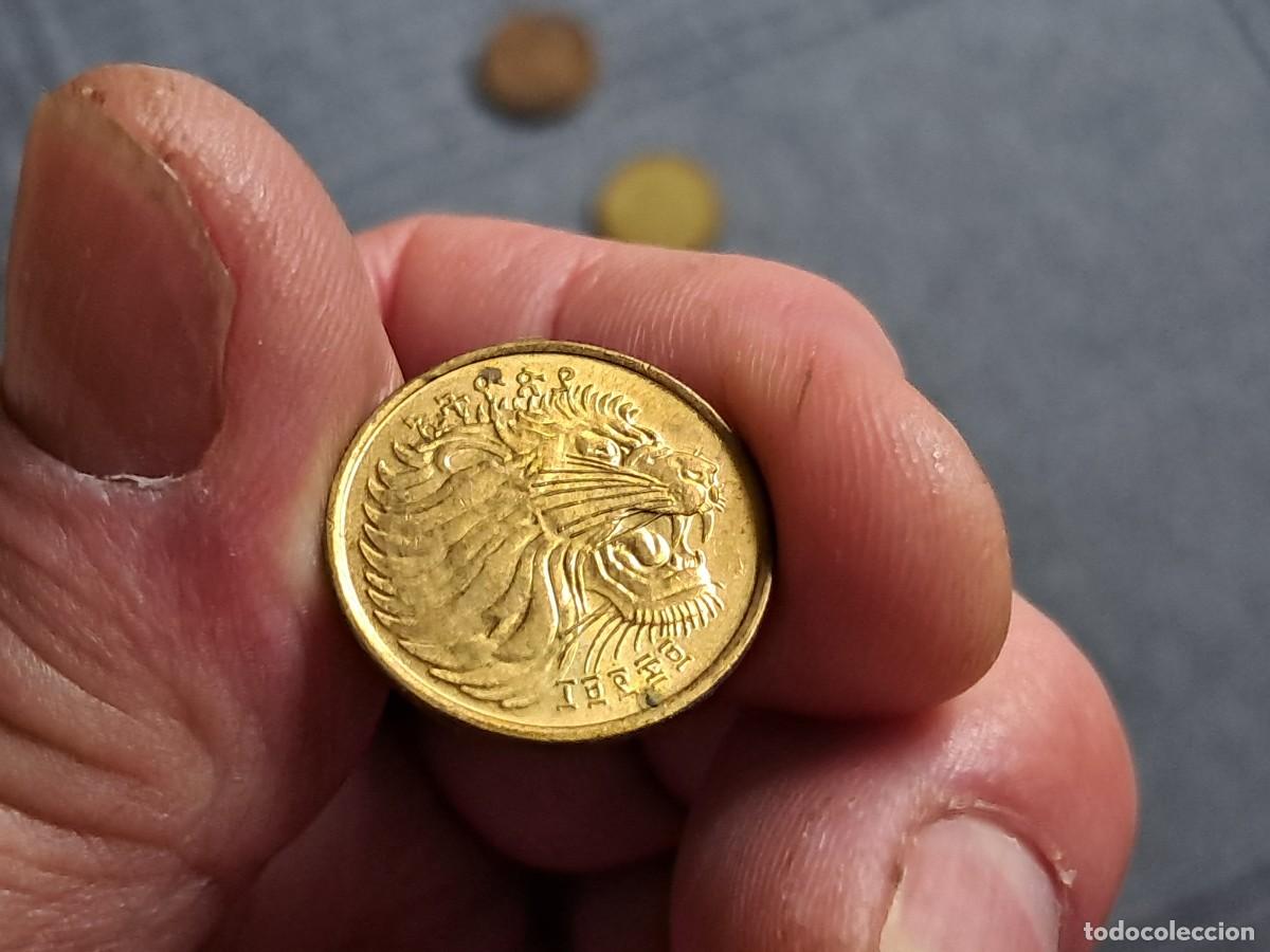 Monedas antiguas de &Aacute;frica: MONEDA DE ETIOP&Iacute;A 5 SANTEEM 1969 (1977) FM ፲፱፻፷፱ (magn&eacute;tica) KM# 44.3, VF.