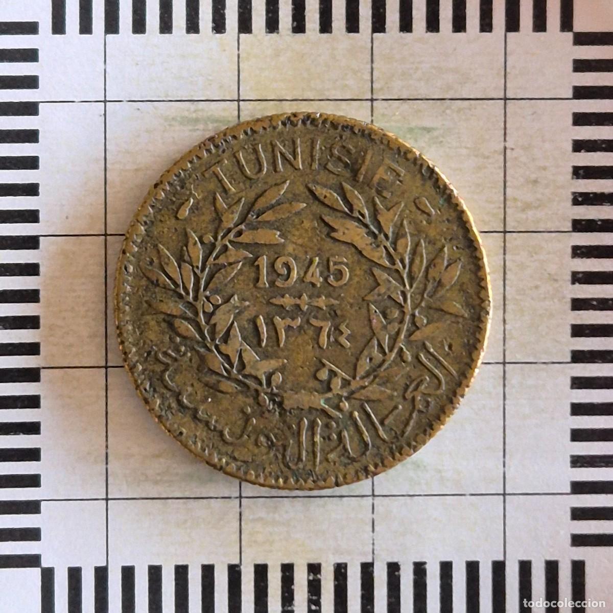 Monedas antiguas de &Aacute;frica: 2 FRANCOS, TUNEZ. 1945. (KM#248).